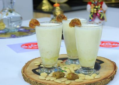 مشروب التمر والزبادي