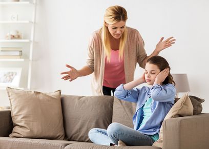 علاقة الأم بأبنائها