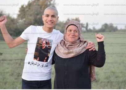 محمد قمصان ووالدته