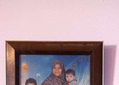 طفل البلكونة 
