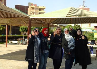 سيدات الإسماعيلية في طابور تأييد ترشح السيسي 