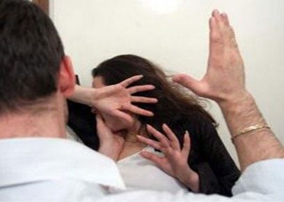 العنف ضد المرأة - صورة أرشيفية