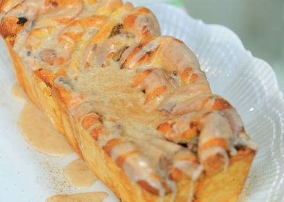 خبز القرفة بالتفاح