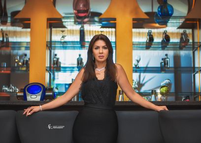 الفنانة نجلاء بدر