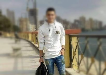 الطالب المتهم