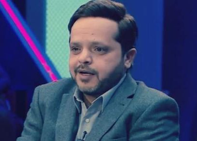 محمد هنيدي يحتفل بعيد زواجه بنشر صورة له مع زوجته