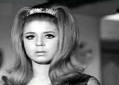 الفنانة شاهيناز طه