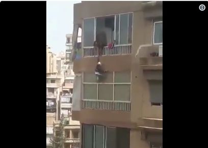 انتحار طفلين من الشرفة