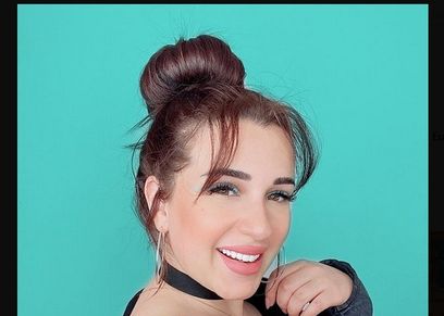 أسما شريف منير