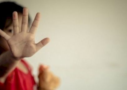 التحرش بالأطفال .. صورة ارشيفية