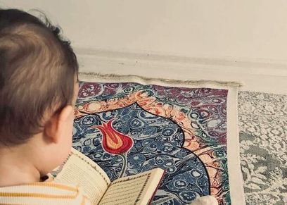 تعليم الطفل قيمة رمضان