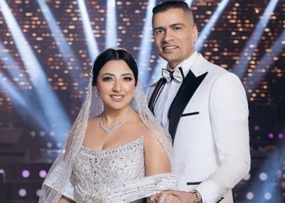 حسن شاكوش وزوجته