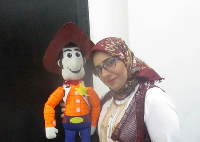 رضوى عاشور مصممة عرائس