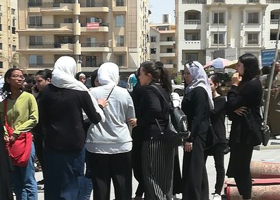 صديقات نور كمال لاعبة