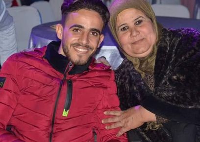 السيد زكريا ووالدته
