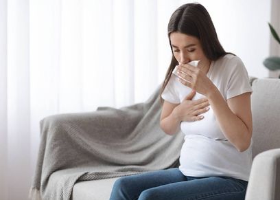 أعراض قرحة المعدة للحامل- صورة تعبيرية