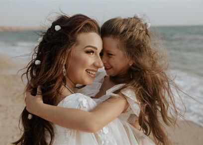 اسما شريف منير