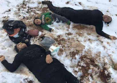 صورة العائلة بثلوج لبنان