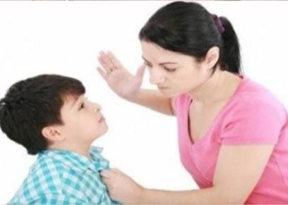 أفضل 5 نصائح لتعامل الأمهات مع أطفالها بفترة الامتحانات