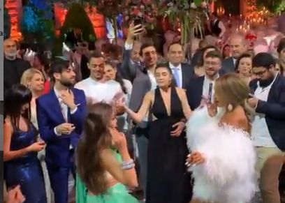 بالفيديو| وصلة رقص بين جوهرة ومايا دياب