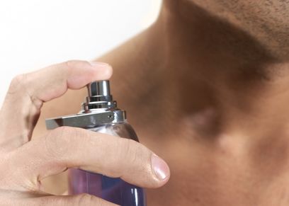 حكم وضع العطر نهار رمضان