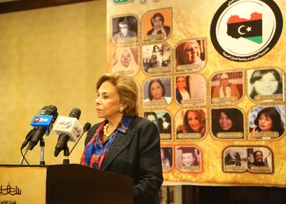 السفيرة ميرفت تلاوي المديرة العامة لمنظمة المرأة العربية