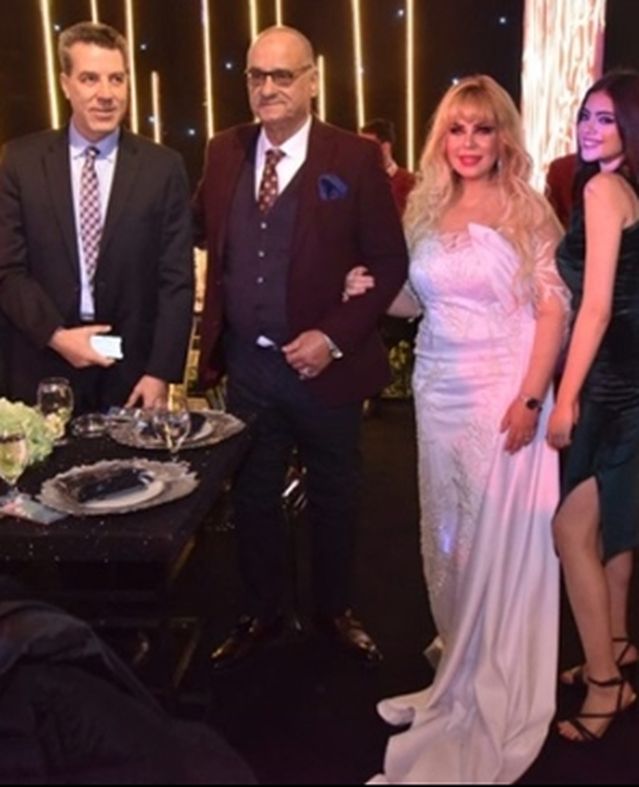لقطات من حفل زفاف ابنة ماجد المصري.. مدربة ملاكمة