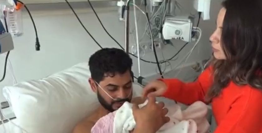 الأب التركي وطفلته