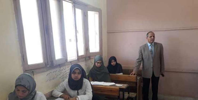أوائل الدبلومات الفنية