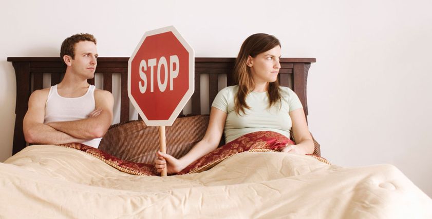 حكم معاشرة الزوجه بعد عقد الزواج دون زفاف