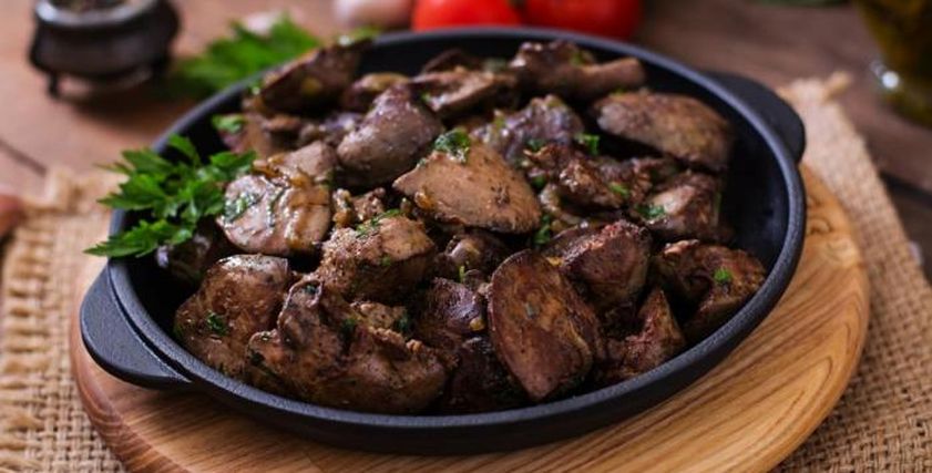 كبدة الدجاج بدبس الرمان