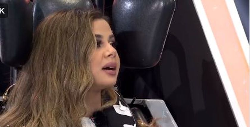 الفنانة منة عرفة