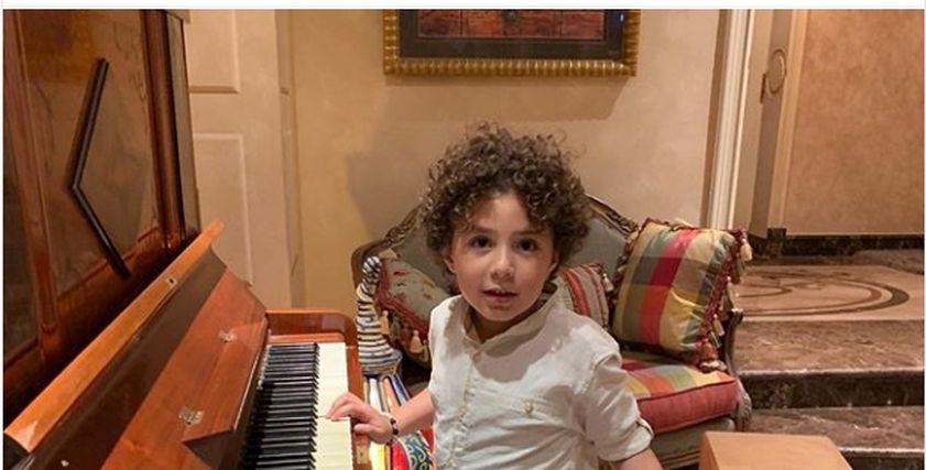 أنغام تشيد بأبن شقيقتها الراحلة في مسلسل 