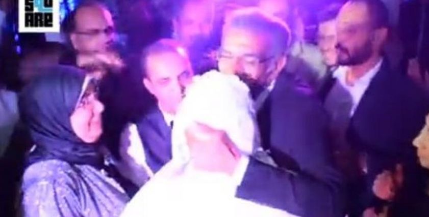 سيد رجب في زفاف فتاة تدعى "بسمة"