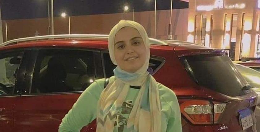 الطالبة سندس