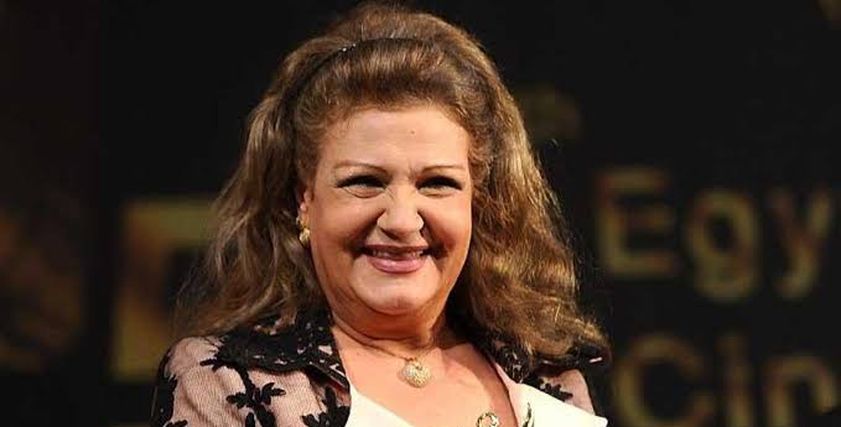 الفنانة ميمي جمال