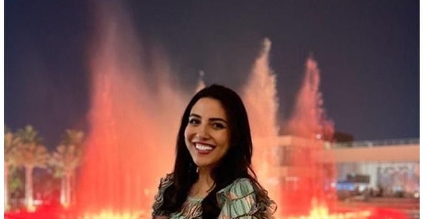 الفنانة مي كساب
