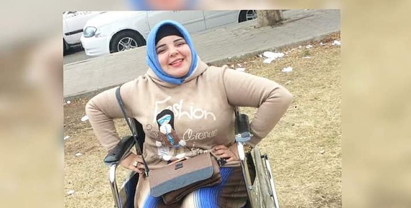 سلمى الجندي تواجه الكرسي المتحرك بالهاند ميد