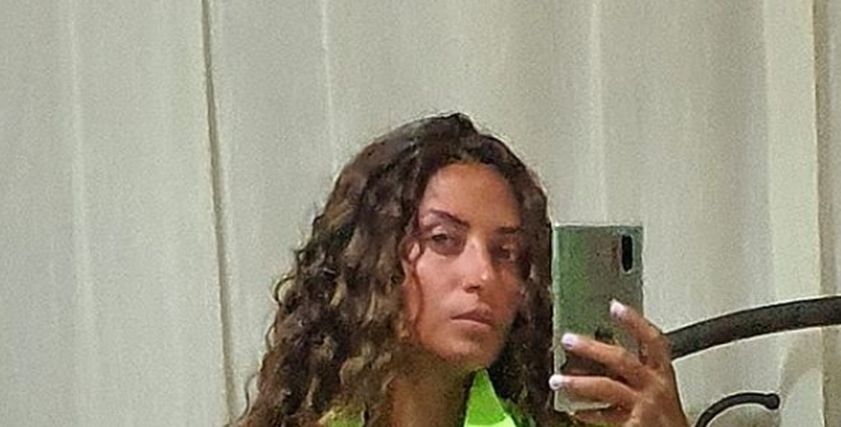 الفنانة ياسمين غيث