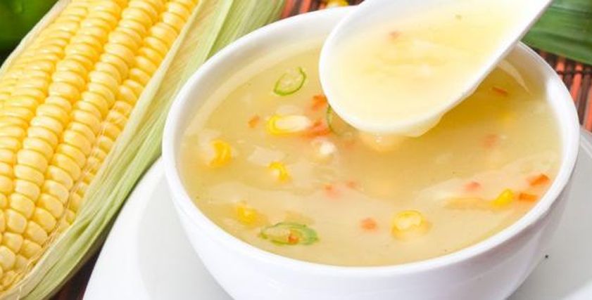 طبق  شوربة ذرة