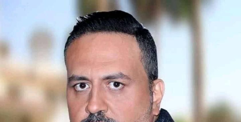 الفنان خالد سرحان