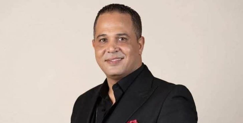 وفاة الفنان مصطفى درويش