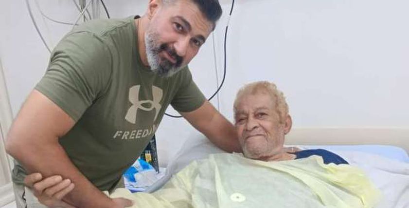 الفنان صالح العويل
