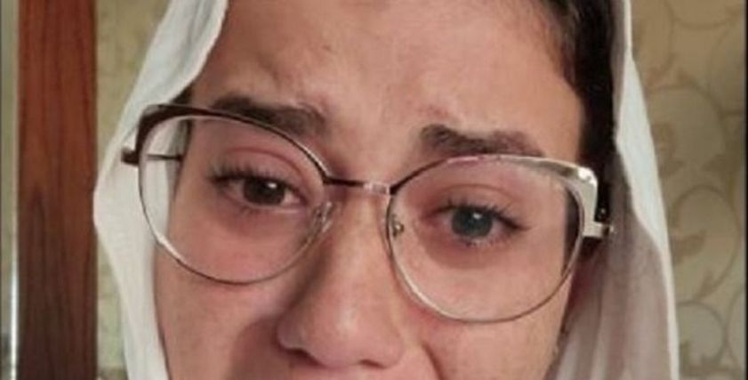 فتاة المايوه