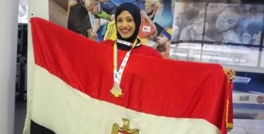 مريم المتولي 
