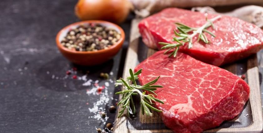 مواد غنية بالكوليسترول الضار