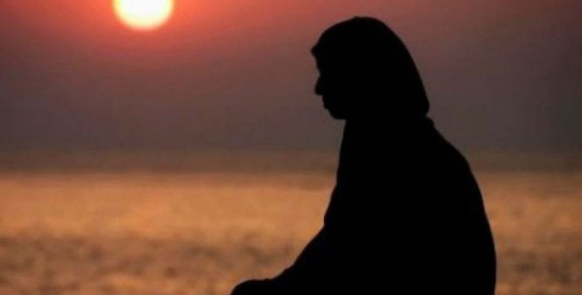 هل الفطار يكون قبل صلاة المغرب أم بعدها؟
