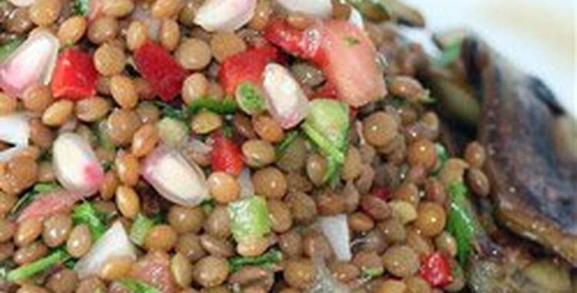 سلطة عدس بني
