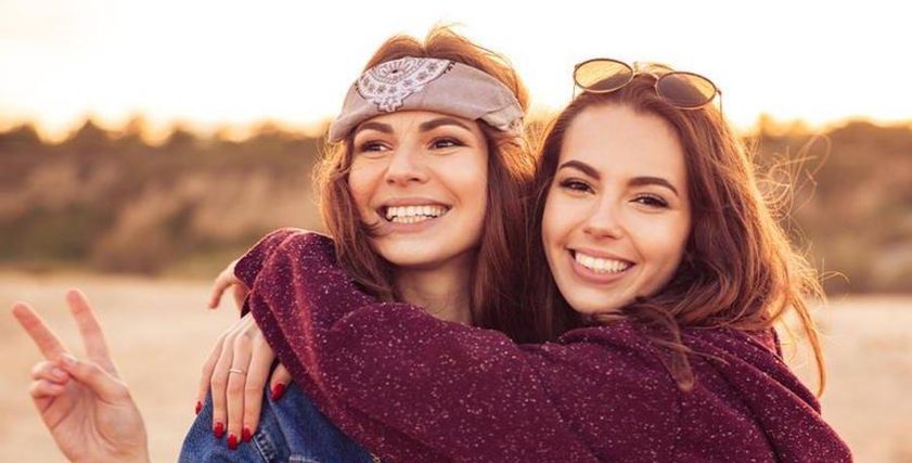 الصداقة بين الفتيات
