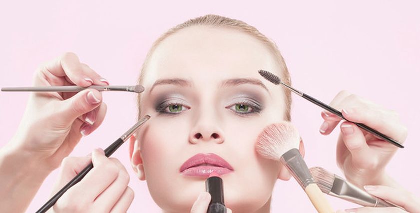 خطورة مستحضرات التجميل